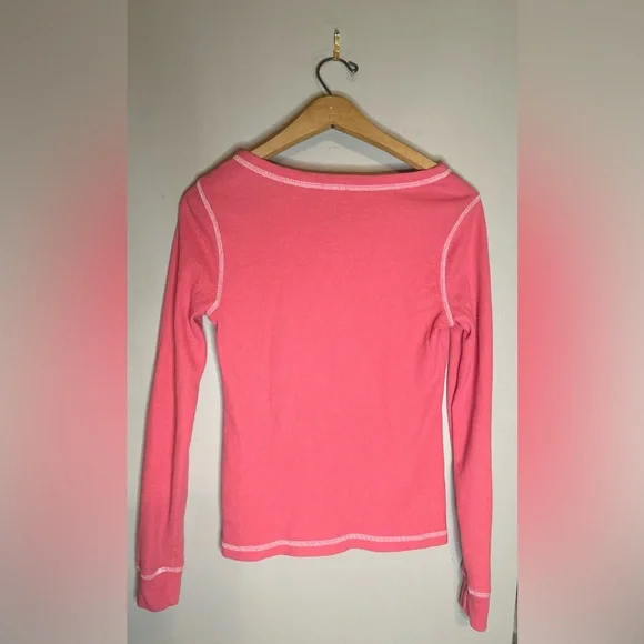 Levi’s Henley - Picture 2 of 14